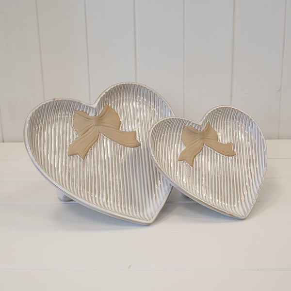 The Grand Bow Heart Plate