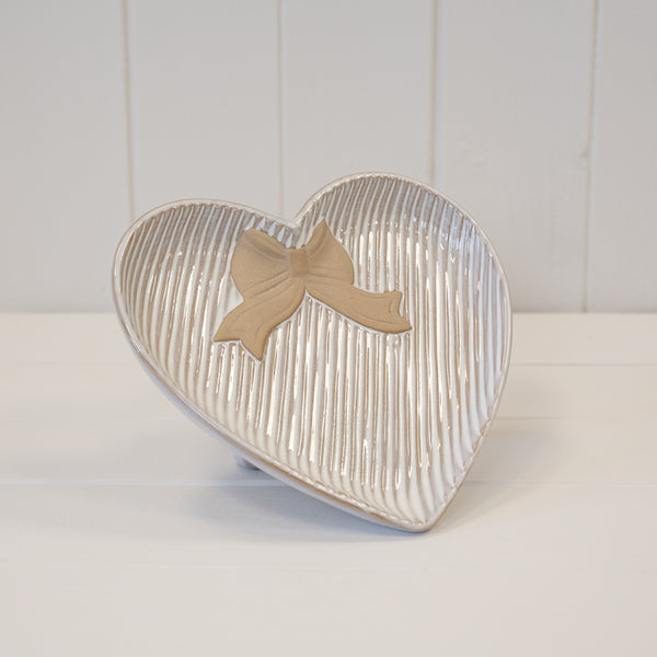 The Bow Heart Plate