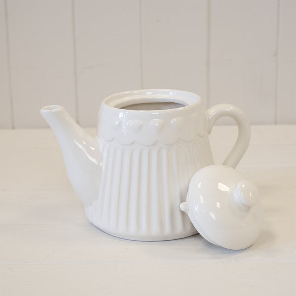 The Heartline Ribbed Teapot
